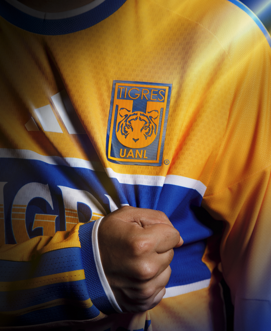 Adidas × Tigres 26/27 — escudo