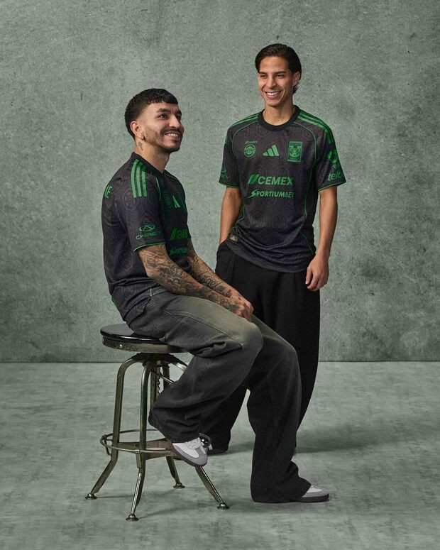 Tigres — Correa & Lainez